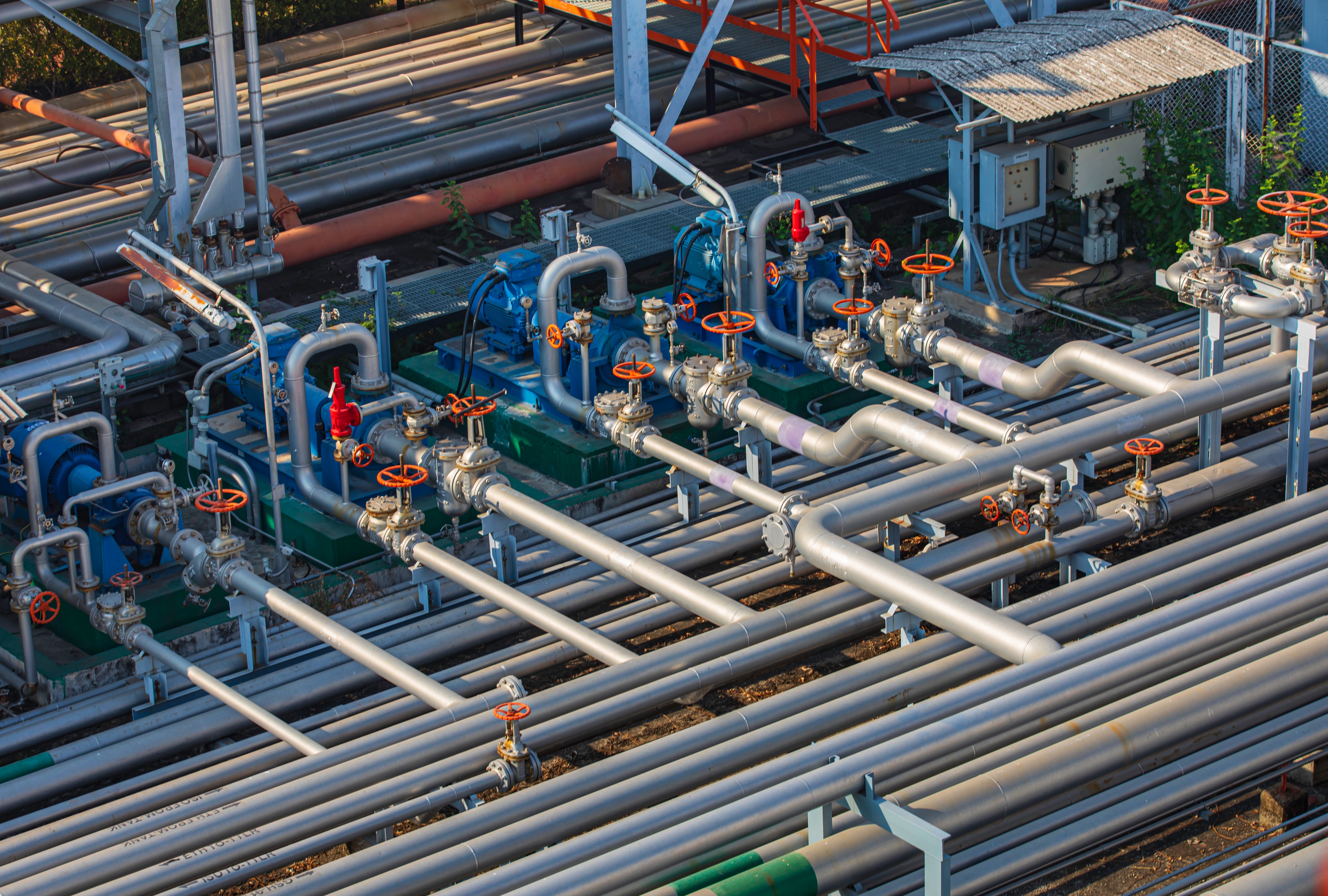 Oil Refinery Image.jpg