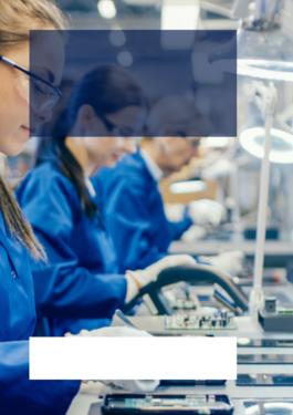 3 employees working in a factory